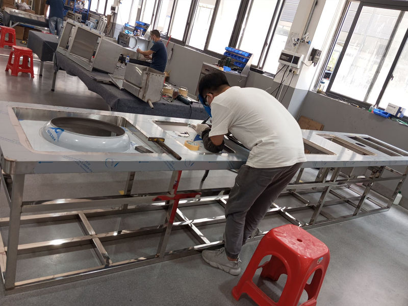 Shenzhen Smart Kitchen Digital Electric Appliances Co., Ltd สายการผลิตของผู้ผลิต