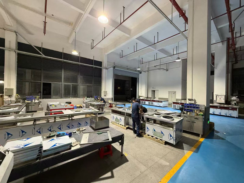 Shenzhen Smart Kitchen Digital Electric Appliances Co., Ltd สายการผลิตของผู้ผลิต